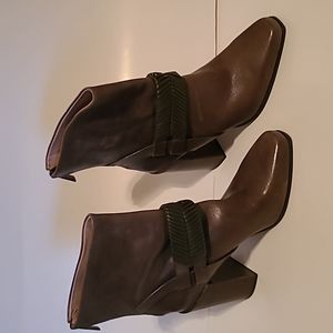 AD & DAUGHTERS BOOTS